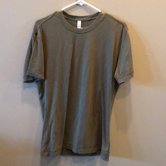 lululemon athletica Other - Lululemon T-shirt
